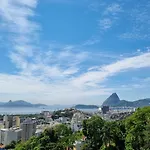 Santa Teresa Luxury Flat. Sugar-Loaf Amazing View